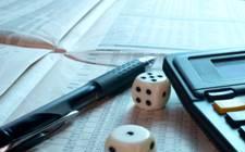 gambling with dice vs trading risk in the stock market